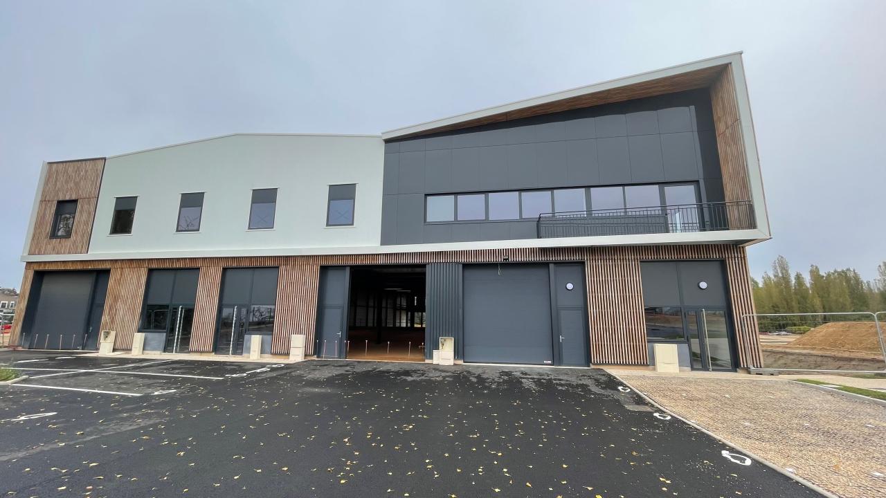 Local d'activité Plaisir 1495m² Vente local d'activité Plaisir Yvelines OVACT2310912 0